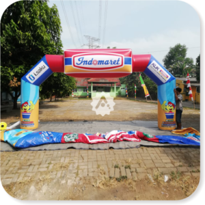 Balon gate promosi Bekasi menarik untuk grand opening toko