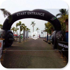 balon gate custom ukuran besar untuk lomba lari